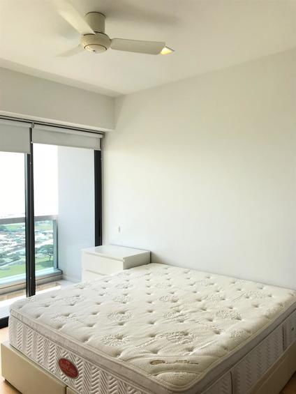 Marina Bay Residences (D1), Condominium #165094412